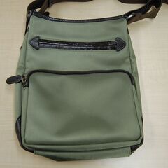 ACE NATIVO ショルダーバッグ グリーン系 幅24×まち8×高さ28cm ナティーボ エース 札幌市 清田区 平岡の画像