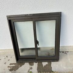 住宅用サッシ 在庫整理品　引違い窓06907　型ガラスの画像