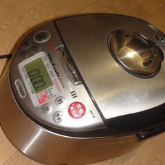 炊飯器★タイガー JKC-G100★5.5合炊き★剛火IH★遠赤Wまる釜の画像