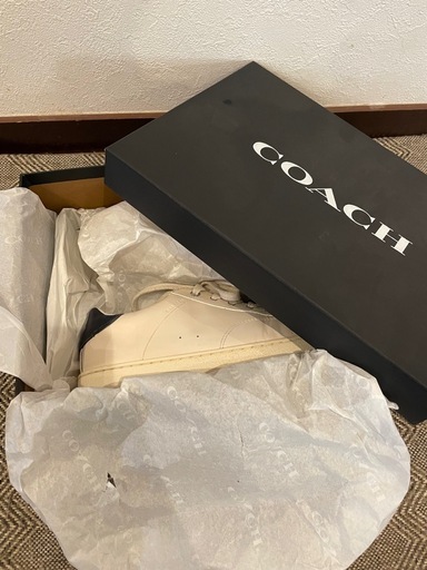 COACH アイボリー スニーカー