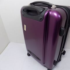 キャリーケース　スーツケース　紫色　パープルカラー　内部ファスナー持ち手が１個欠損　W380　D250　H600　【非対面取引です】の画像