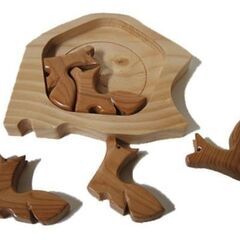 可愛い北きつねの箸置き(パズルになってます)と オーストラリアマグ1個とチャイナレトロなマグ2個の画像