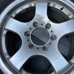 ブリザック スタッドレス 265/65r17の画像