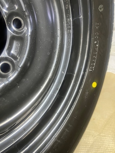 ハイエース純正タイヤ・スチールホイール