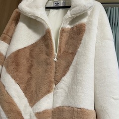 adidas ファーブルゾン 2XLの画像