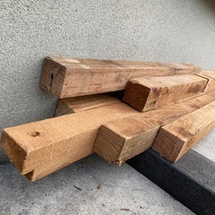 角材　数本の画像