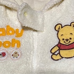 50〜70cm　ディズニー　プーさんのおくるみの画像