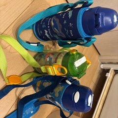 水筒の画像