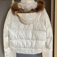 極暖！ダウン80% 白ダウン M★ラクーンファー付 コムサ 古着の画像