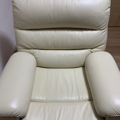 リクライニングチェアの画像