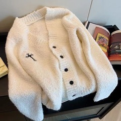 新品カーディガンの画像