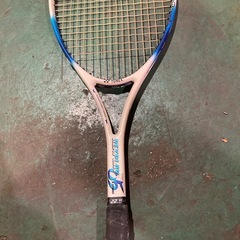 YONEX軟式用テニスラケットの画像