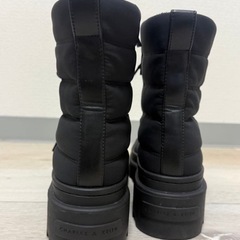 Charles&Keith　ブーツ　の画像