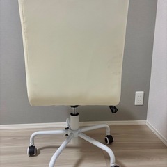 オフィスチェアの画像
