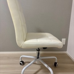 オフィスチェアの画像