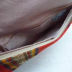 ☆▲北海道手織つむぎ　ユーカラ織　小物入れ　財布　長財布　布　織物　手織つむぎ　12cm×26cm　赤　レトロ　伝統工芸品　民芸品　iの画像