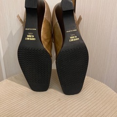 コンフォートクリニック・パンプスの画像