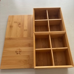 おせち用重箱の画像