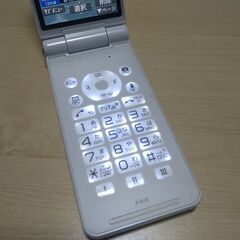 美品 ドコモ FOMA P-01E ガラケー 白ロムの画像