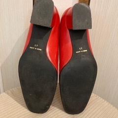 ミラショーン・パンプスの画像