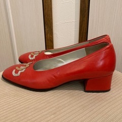 ミラショーン・パンプスの画像