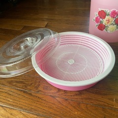 レトロ　ゴミ箱　洗面器の画像