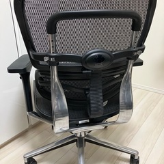 エルゴヒューマン　オフィスチェアの画像