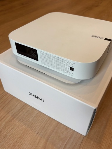 小型フルHDプロジェクター XGIMI Elfin　コンパクトで使いやすい