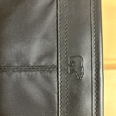 ゴールデンベア　ショルダーバックの画像