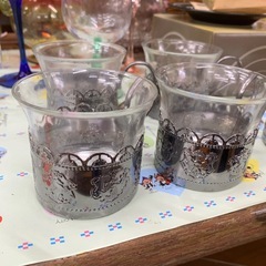 ヴィンテージ ティーグラスホルダー 紋章 ガラスカップ 海外雑貨の画像
