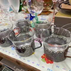 ヴィンテージ ティーグラスホルダー 紋章 ガラスカップ 海外雑貨の画像