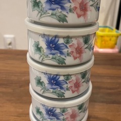 5個揃い10cm 小鉢 シール蓋付き　陶器の画像