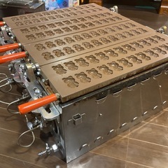 【大和田製作所】回転式パンダ焼き／ベビーカステラ機 本体＋プレートセット（引き取り限定）79,800円の画像