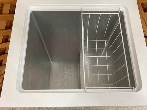 【愛品館江戸川店】保証充実　コンフィ　2024年製　99L　1ドア上開き冷凍庫RCC100WH(E)