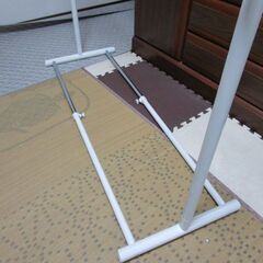 パイプハンガーの画像