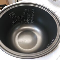 品質保証☆配達有り！3850円(税込）象印 3合炊き　マイコンジャー炊飯器 2020年製 ホワイトの画像