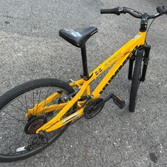  HUMMER  子供用マウンテンバイク シマノ製6段×3段変速ギア　24インチの画像