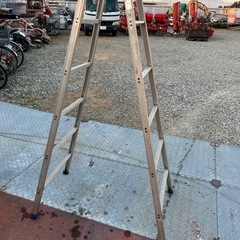 梯子の画像