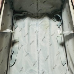 【引き渡し予定者決定】キャリーバッグの画像