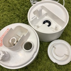 ほぼ使用していません！加湿器（アロマトレー未使用）の画像