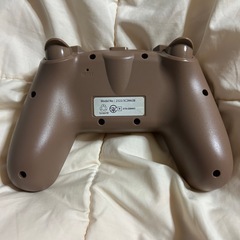 スリーコインズのコントローラー茶色の画像