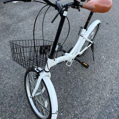  THREE STONE   折りたたみ自転車　20インチ小径車　フォールディングバイク　6段変則 カギなしの画像