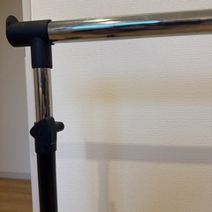 ハンガーラックの画像
