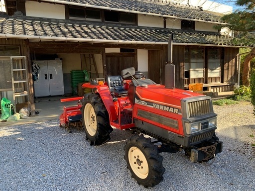 ヤンマートラクター
