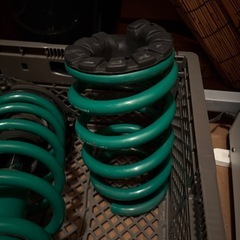 テイン車高調の画像