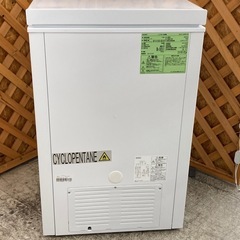 【愛品館江戸川店】保証充実　コンフィ　2025年製　142L　1ドア上開き冷凍庫RCC143WH(E)の画像