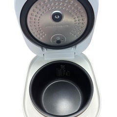 炊飯器5.5合　未使用　　の画像