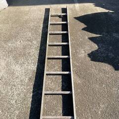 🔷🔶🔷ww5/55 単はしご アルミ製 13段 4m シングルラダー 梯子 はしご スライダー 高所 現場 工事 昇降器具 中古 ジャンク ★直接引取限定◎🔷🔶🔷の画像