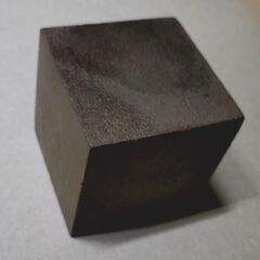 🔴山口市、立方体の金床¥1000🔴鉄製52x52x52mm🔴手工芸細工に❗の画像