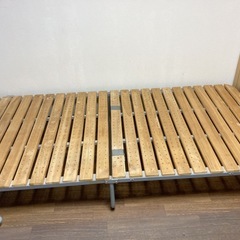 折りたたみベットの画像